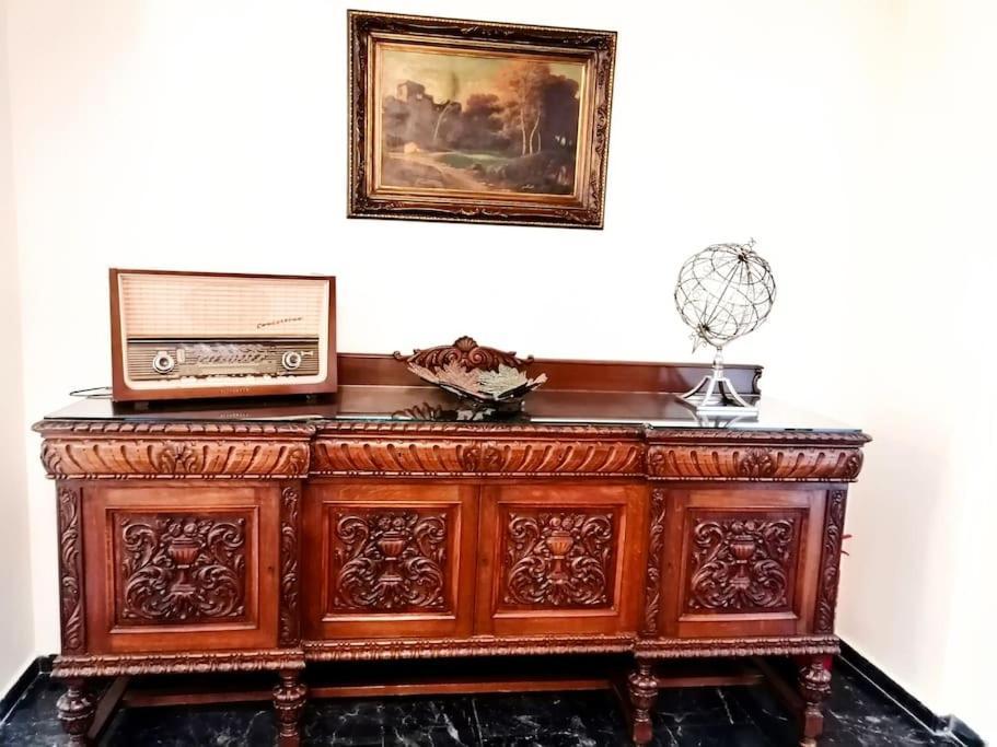 Sarakin'S Mansion Luxury Retreat Apartment เอเธนส์ ภายนอก รูปภาพ
