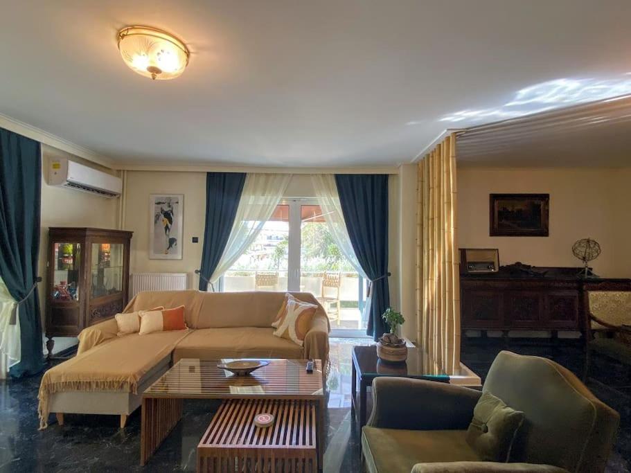 Sarakin'S Mansion Luxury Retreat Apartment เอเธนส์ ภายนอก รูปภาพ
